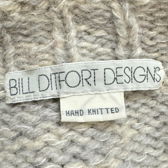 Vintage Hand-Knit Wool Mohair Geometric Burgundy natural fibers large - Picture 5 of 8